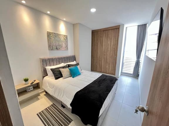 201S Apartamento moderno y céntrico